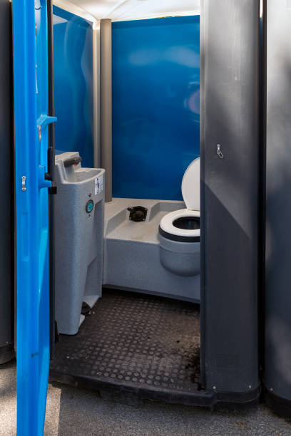 Best Portable restroom trailer rental  in Johnsburg, IL
