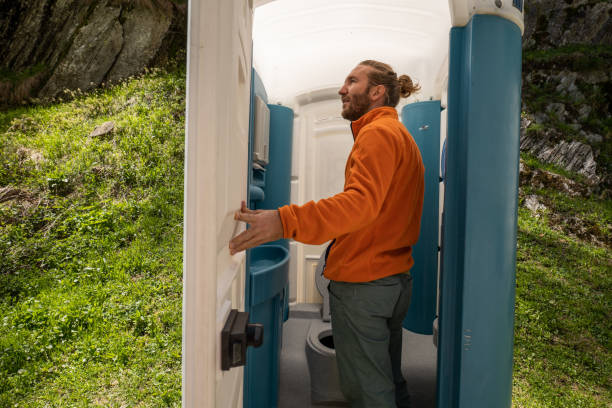 Portable bathroom rental in Johnsburg, IL