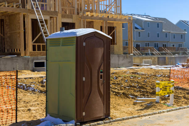 Best High-end porta potty rental  in Johnsburg, IL